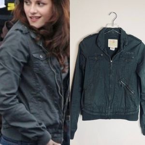 ASO Bella Swan Kristen Stewart in Twilight Saga New Moon Gray Jacket